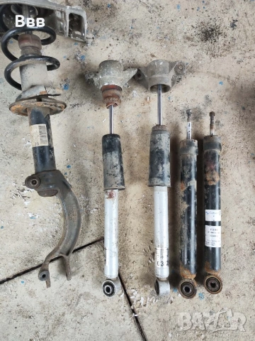 Окачване от Ауди А5 8t , снимка 3 - Части - 53203998