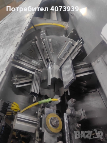 Машина Bystronic за огъване на дистанционери, снимка 3 - Други машини и части - 52582641