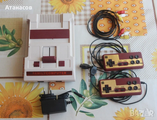 Family computer конзола - Нинтендо 8 бита