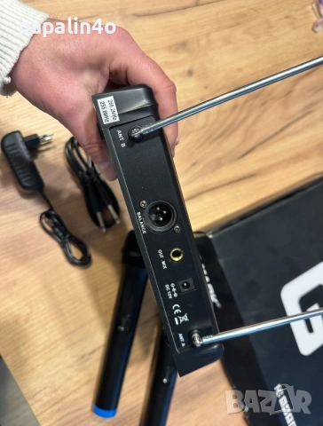 Безжични микрофони с приемник за караоке, снимка 3 - Ресийвъри, усилватели, смесителни пултове - 53417262