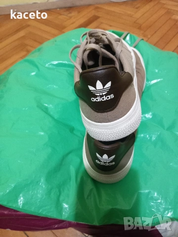 Кецове adidas размер-46, снимка 5 - Маратонки - 54032743