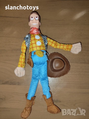 Шериф Уди и Джеси Каубойката ,Слинки кучето или Виличко, снимка 10 - Плюшени играчки - 50742210