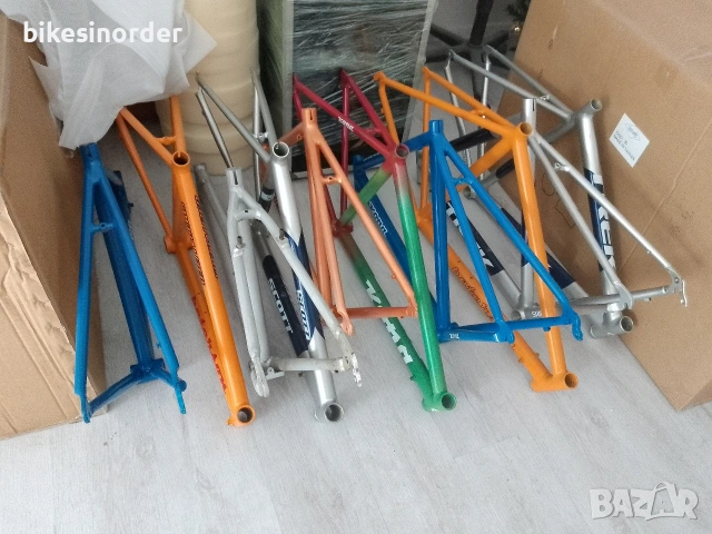 Шосейни чисто нови рамки различни модели 