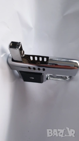 Малка бензинова запалка Corona, снимка 8 - Други ценни предмети - 53397368