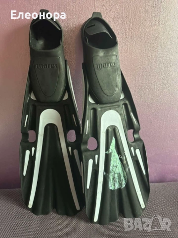 плавници Mares Volo Race limit edition изрисувани