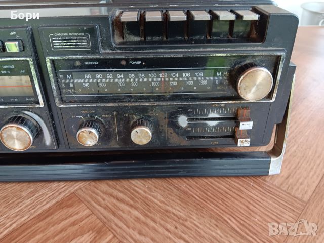 U.S.A TMK Model 725 Portable TV-Radio-Cassette Recorder, снимка 4 - Радиокасетофони, транзистори - 45796431