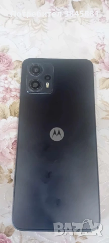 продавам смартфон моторола