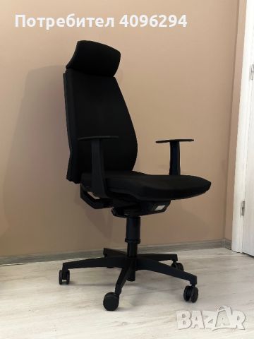 Офис стол Max от Unised - Черен, Отлично Състояние!, снимка 4 - Столове - 45745124