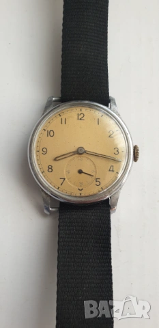 Стар механичен часовник