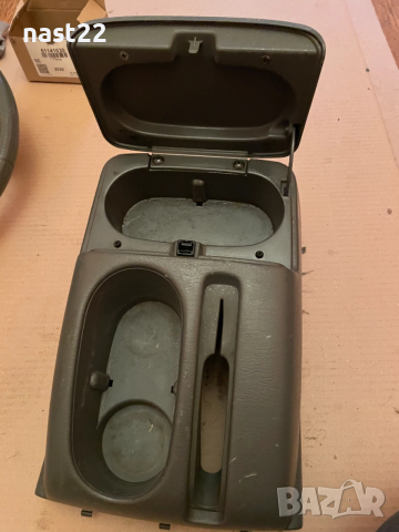 Конзола-(барче) за  Сузуки Гранд Витара 1998-2005 год 1.6 97 к.с, снимка 2 - Части - 52669646