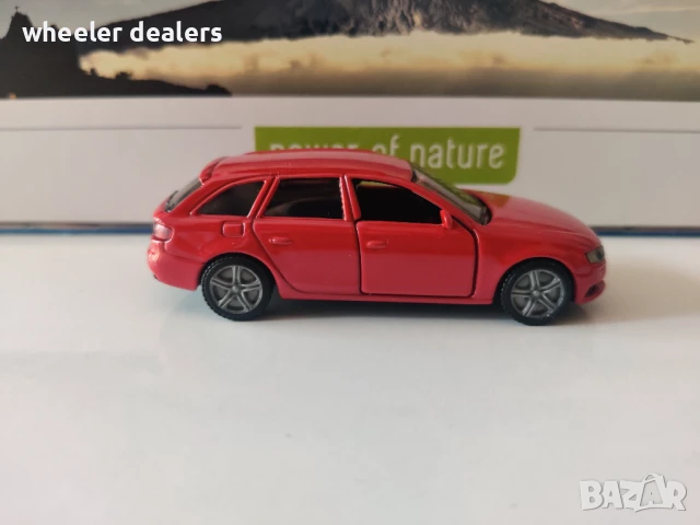 Метална количка Audi A4 Avant Siku мащаб 1:55, снимка 6 - Колекции - 50842814
