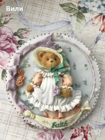 Cherished teddies орнамент за стена 9см диаметър, снимка 1 - Колекции - 47170992