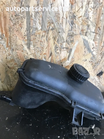 Резервоар за хидравлично кормилно управление за Peugeot Berlingo, Partner (2008-2012) 9682883380 