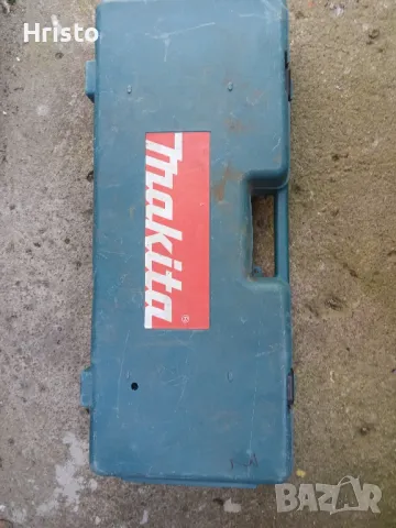 Саблен трион Макита 1010W, снимка 3 - Други инструменти - 49916993