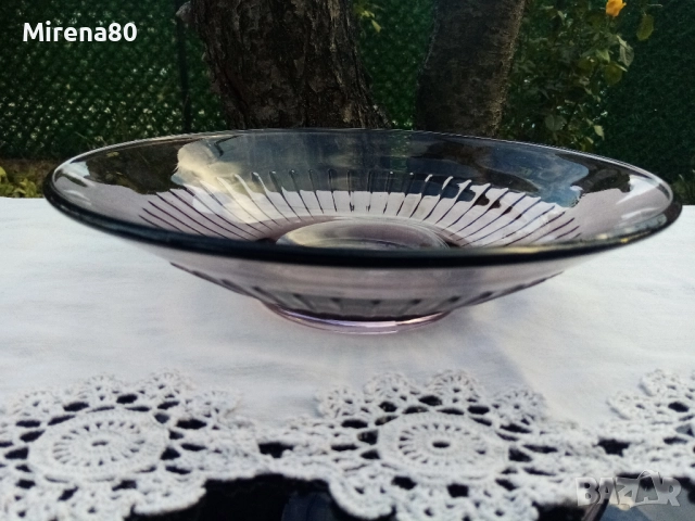 Българска фруктиера лилаво стъкло , снимка 3 - Чинии - 52280649