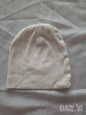  Нови шапки за бебе. Размер 0-3м 