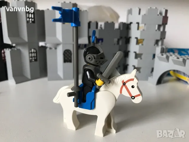 Lego Castle Knight  Black Falcon рицар, снимка 2 - Конструктори - 47084968