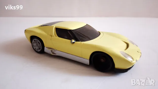 Lamborghini Miura - Mondo Motors 1:43, снимка 5 - Колекции - 47201098