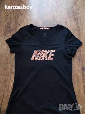 Nike Pro Short Sleeve - страхотна дамска тениска КАТО НОВА M, снимка 3 - Тениски - 51659711