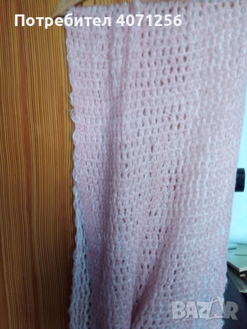 Дамски шал, снимка 3 - Шалове - 52687943