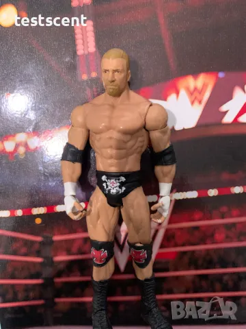 Екшън фигура WWE Triple H Трите Хикса Mattel basic Series играчка figure long hair, снимка 2 - Колекции - 48507242