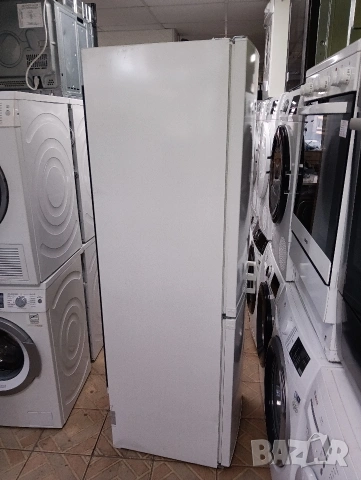 Като нов комбиниран хладилник с фризер Миеле Miele А+++ с две години гаранция!, снимка 5 - Хладилници - 53832764