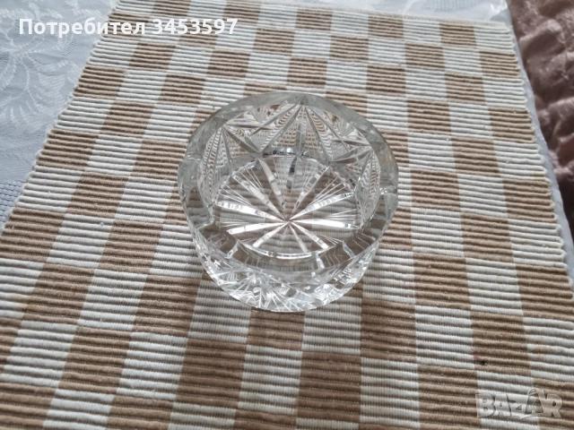 Кристален масивен пепелник 15 см, снимка 2 - Други стоки за дома - 49306997