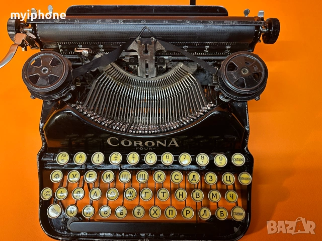 	Антична Пишеща машина Corona Four клавиатура старобългарски 1924 година.         , снимка 8 - Антикварни и старинни предмети - 53473267