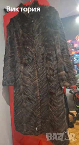Палто от лисица, снимка 9 - Палта, манта - 53225841