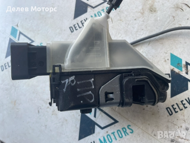 Брава за предна дясна врата 16942678 от Peugeot 5008, 1.6 BlueHDI, automatic, 120 ph., снимка 3 - Части - 51430954