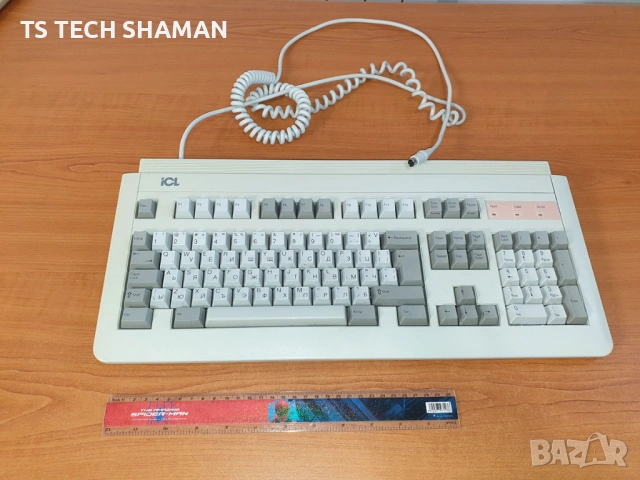 Ретро Полу-Механична клавиатура iCL модел за PS/2 "Fujitsu Peerless switch", снимка 3 - Антикварни и старинни предмети - 54212448