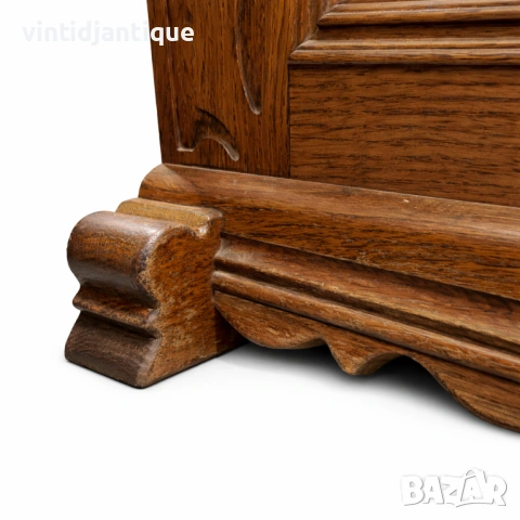 Масивна дъбова ракла с богата дърворезба, снимка 4 - Ракли - 53905982