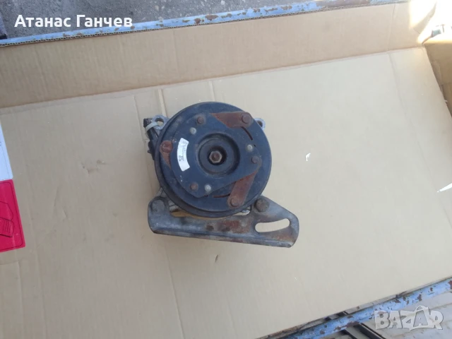 Компресор за климатик за Ауди Б4, снимка 3 - Части - 51038592