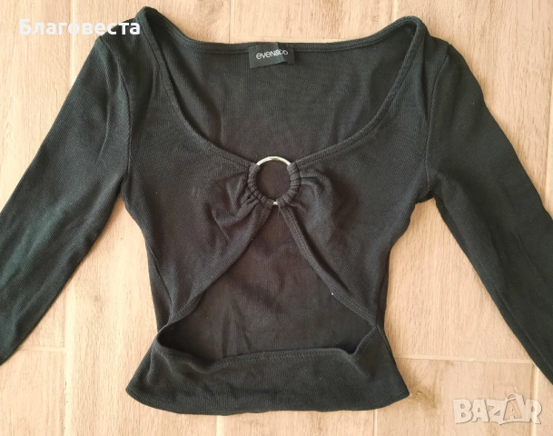 Къса блуза с ефектен разрез , снимка 2 - Блузи с дълъг ръкав и пуловери - 53770098