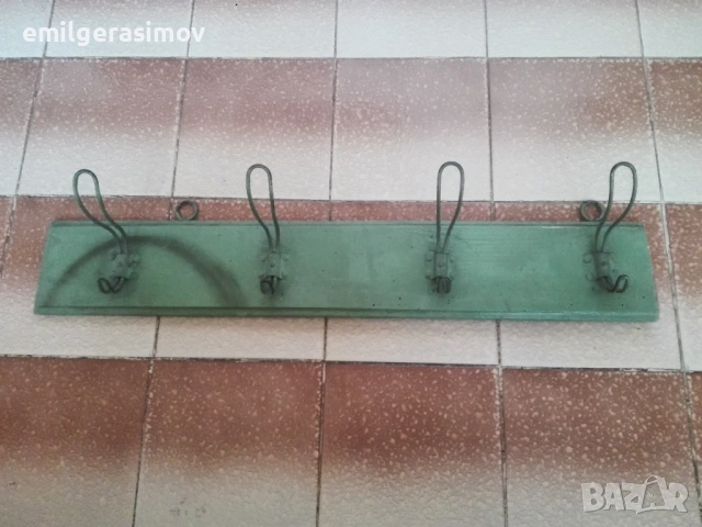 Кантари , везни , дървена закачалка., снимка 12 - Антикварни и старинни предмети - 48916663