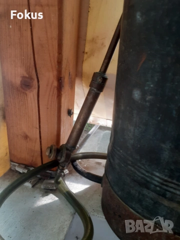 Стара медна българска пръскачка Металургия, снимка 4 - Антикварни и старинни предмети - 53371876