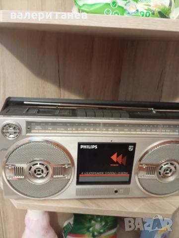 Радиокасетофон Филипс , снимка 2 - Радиокасетофони, транзистори - 52684872