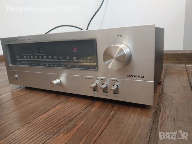 Ретро тунер Onkyo T-5000, снимка 2 - Ресийвъри, усилватели, смесителни пултове - 54219975
