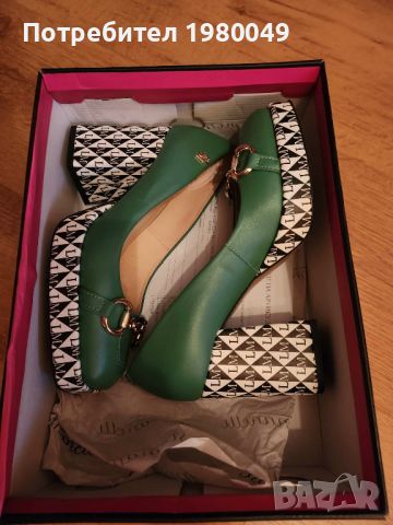 Зелени обувки с интересен ток, снимка 1 - Дамски обувки на ток - 45984380