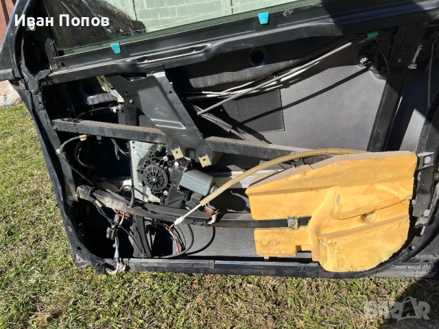 Предна дясна врата Ауди А4 Б5, снимка 4 - Части - 52259734