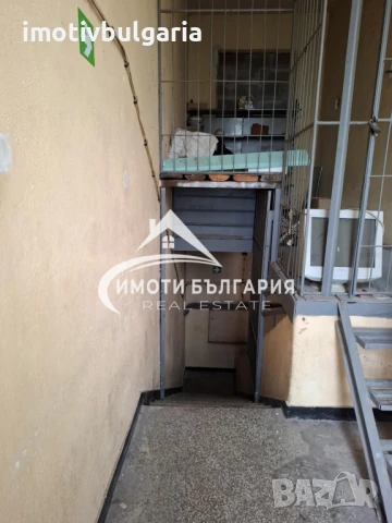  Ексклузивно предложение – бизнес имот за продажба в гр. Карлово, снимка 6 - Производствени сгради - 50639095