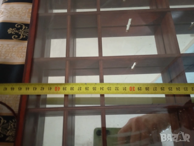 Стенен шкаф за колекции, снимка 4 - Други ценни предмети - 53198788