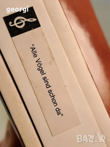 Goebel музикална порцеланова фигура пиано, снимка 8 - Колекции - 49620636