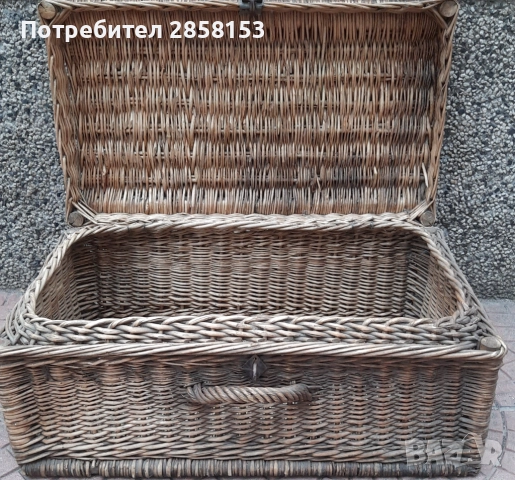 Стар ръчно плетен куфар, снимка 2 - Антикварни и старинни предмети - 51490511