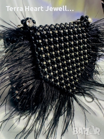 Дамска чанта от перли кристали и пера , снимка 5 - Чанти - 52502138