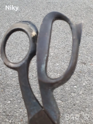 Стара шивашка ножица 34 см., снимка 2 - Антикварни и старинни предмети - 50786418