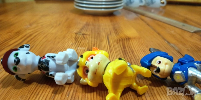 Оригинални фигурки Paw Patrol Mighty Pups (Чейс, Маршал, Ръбъл), снимка 6 - Колекции - 53395952