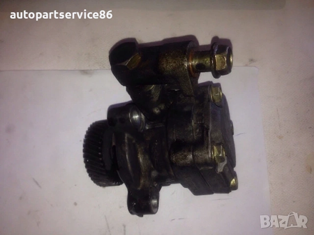 Помпа за сервоуправление 2.0D за Mazda 6 (2002–2007) GJ6F , снимка 2 - Части - 53611966
