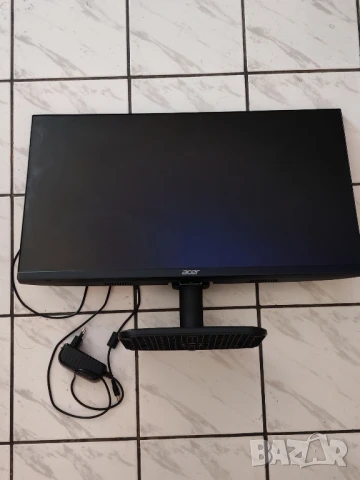 Монитор acer 24 инча. 