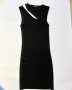 Черна рокля Bershka, снимка 1 - Рокли - 44951050